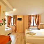 Hotel Stelvio 3*